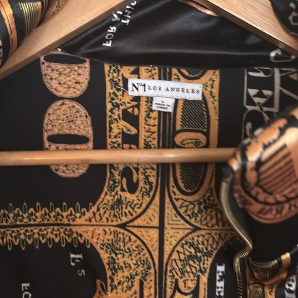 100 Dollar Bill Jacket 🧥 - Picture 3 of 7